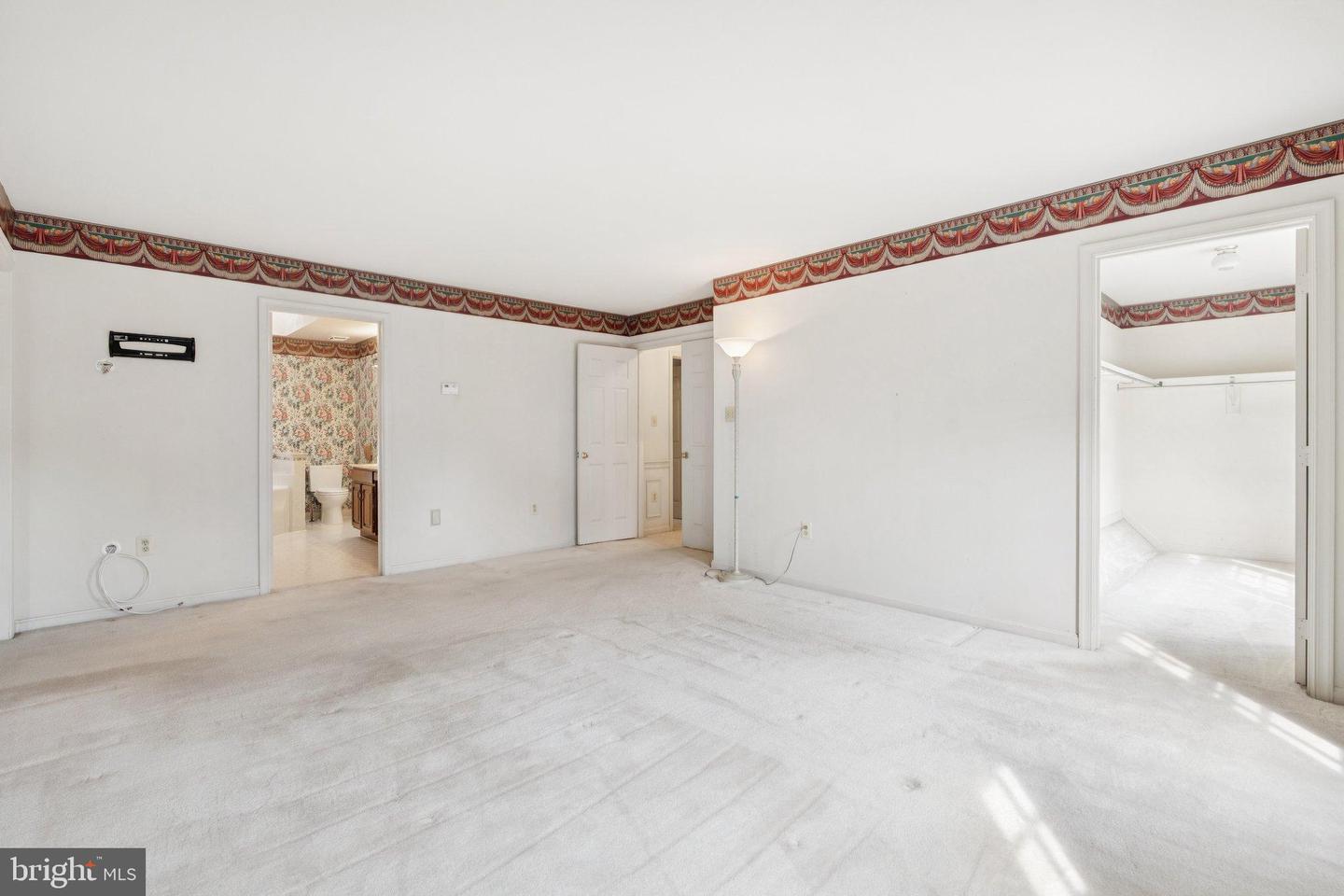 20931 LOCK CT, STERLING, Virginia 20165, 5 Bedrooms Bedrooms, 18 Rooms Rooms,4 BathroomsBathrooms,Residential,For sale,20931 LOCK CT,VALO2107996 MLS # VALO2107996