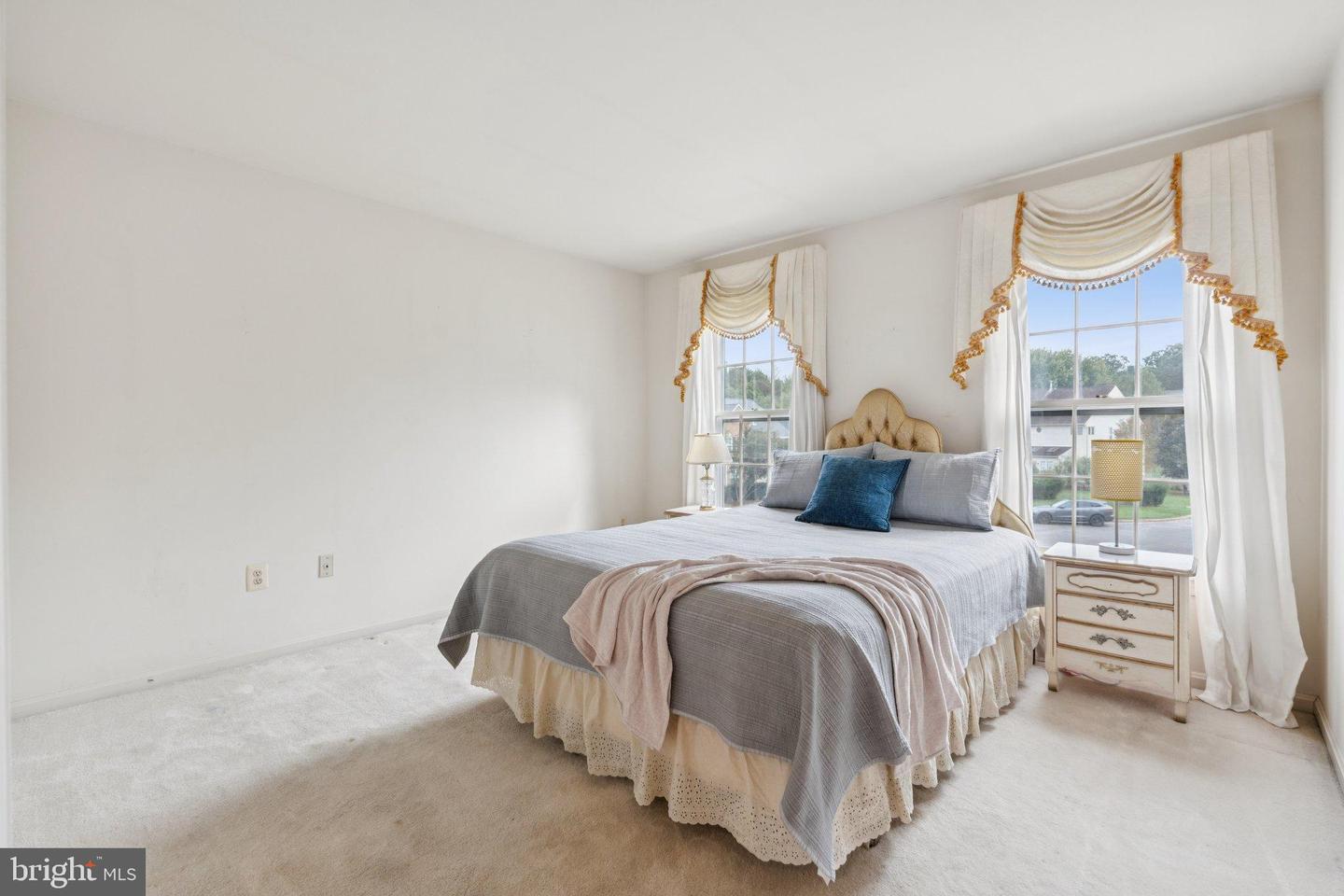 20931 LOCK CT, STERLING, Virginia 20165, 5 Bedrooms Bedrooms, 18 Rooms Rooms,4 BathroomsBathrooms,Residential,For sale,20931 LOCK CT,VALO2107996 MLS # VALO2107996