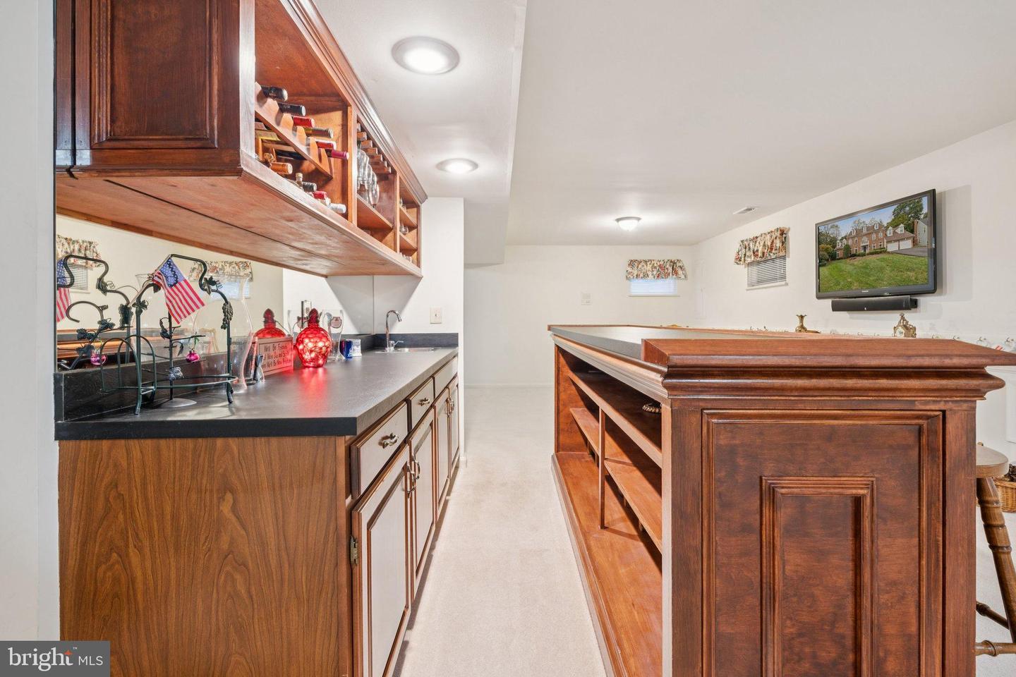 20931 LOCK CT, STERLING, Virginia 20165, 5 Bedrooms Bedrooms, 18 Rooms Rooms,4 BathroomsBathrooms,Residential,For sale,20931 LOCK CT,VALO2107996 MLS # VALO2107996