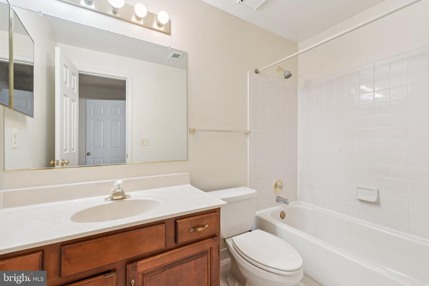 20931 LOCK CT, STERLING, Virginia 20165, 5 Bedrooms Bedrooms, 18 Rooms Rooms,4 BathroomsBathrooms,Residential,For sale,20931 LOCK CT,VALO2107996 MLS # VALO2107996