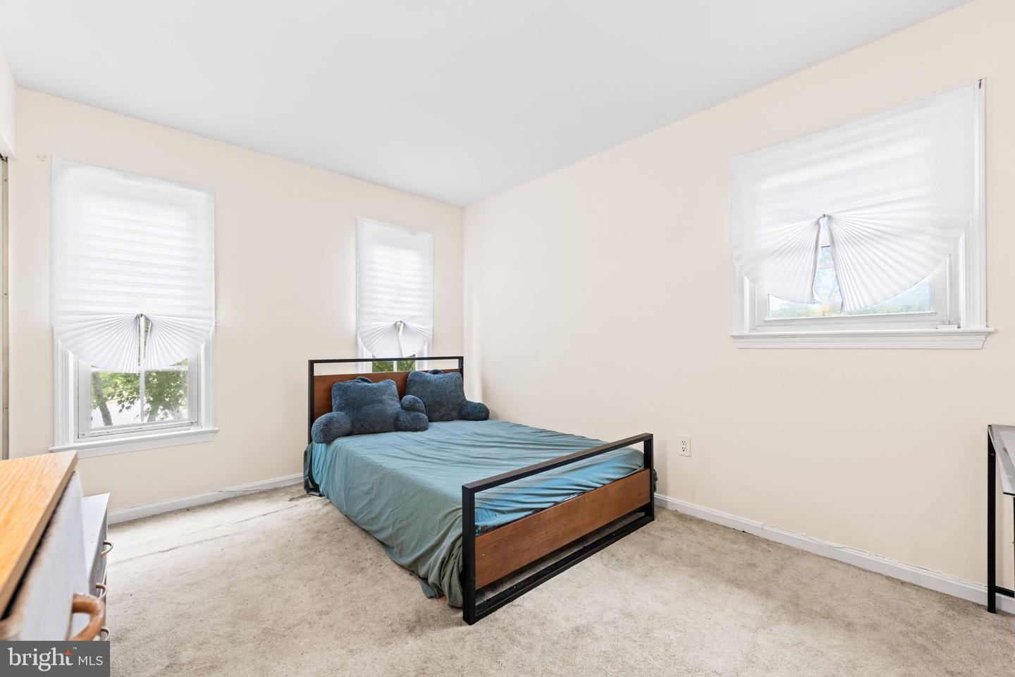 8000 LADY LEWIS CT, SPRINGFIELD, Virginia 22153, 4 Bedrooms Bedrooms, ,3 BathroomsBathrooms,Residential,For sale,8000 LADY LEWIS CT,VAFX2270248 MLS # VAFX2270248