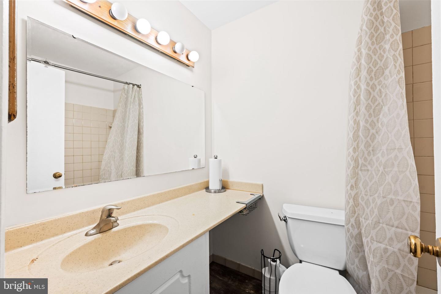 8000 LADY LEWIS CT, SPRINGFIELD, Virginia 22153, 4 Bedrooms Bedrooms, ,3 BathroomsBathrooms,Residential,For sale,8000 LADY LEWIS CT,VAFX2270248 MLS # VAFX2270248