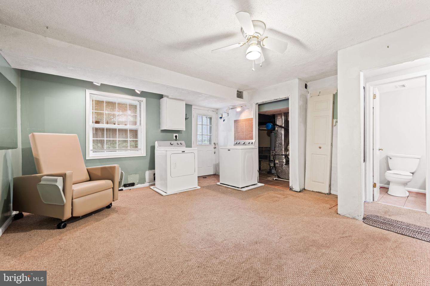 8000 LADY LEWIS CT, SPRINGFIELD, Virginia 22153, 4 Bedrooms Bedrooms, ,3 BathroomsBathrooms,Residential,For sale,8000 LADY LEWIS CT,VAFX2270248 MLS # VAFX2270248