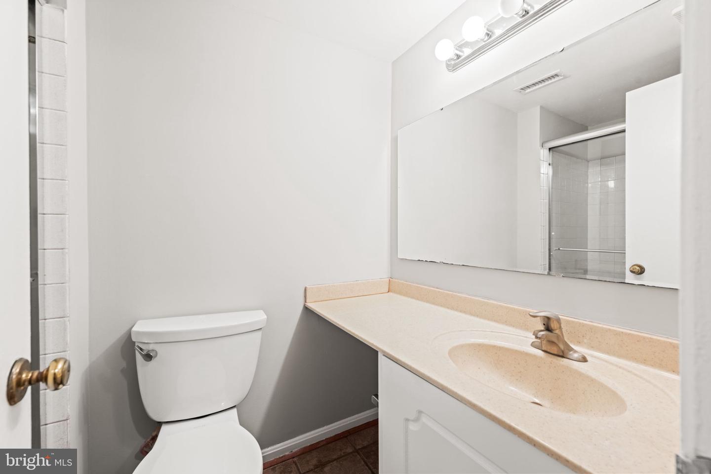 8000 LADY LEWIS CT, SPRINGFIELD, Virginia 22153, 4 Bedrooms Bedrooms, ,3 BathroomsBathrooms,Residential,For sale,8000 LADY LEWIS CT,VAFX2270248 MLS # VAFX2270248
