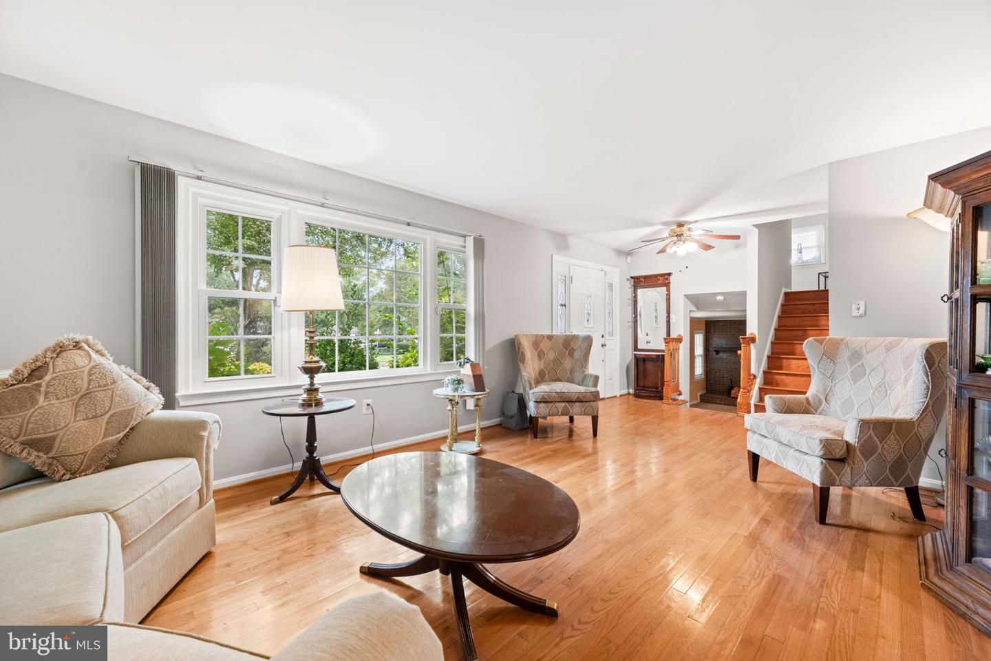 8000 LADY LEWIS CT, SPRINGFIELD, Virginia 22153, 4 Bedrooms Bedrooms, ,3 BathroomsBathrooms,Residential,For sale,8000 LADY LEWIS CT,VAFX2270248 MLS # VAFX2270248