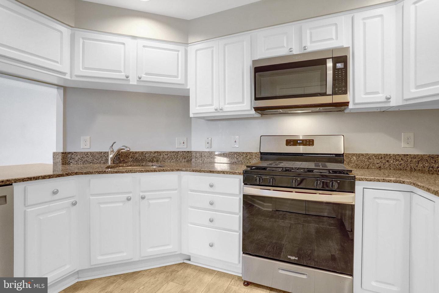6924 FAIRFAX DR #322, ARLINGTON, Virginia 22213, 2 Bedrooms Bedrooms, ,2 BathroomsBathrooms,Residential,For sale,6924 FAIRFAX DR #322,VAAR2064414 MLS # VAAR2064414