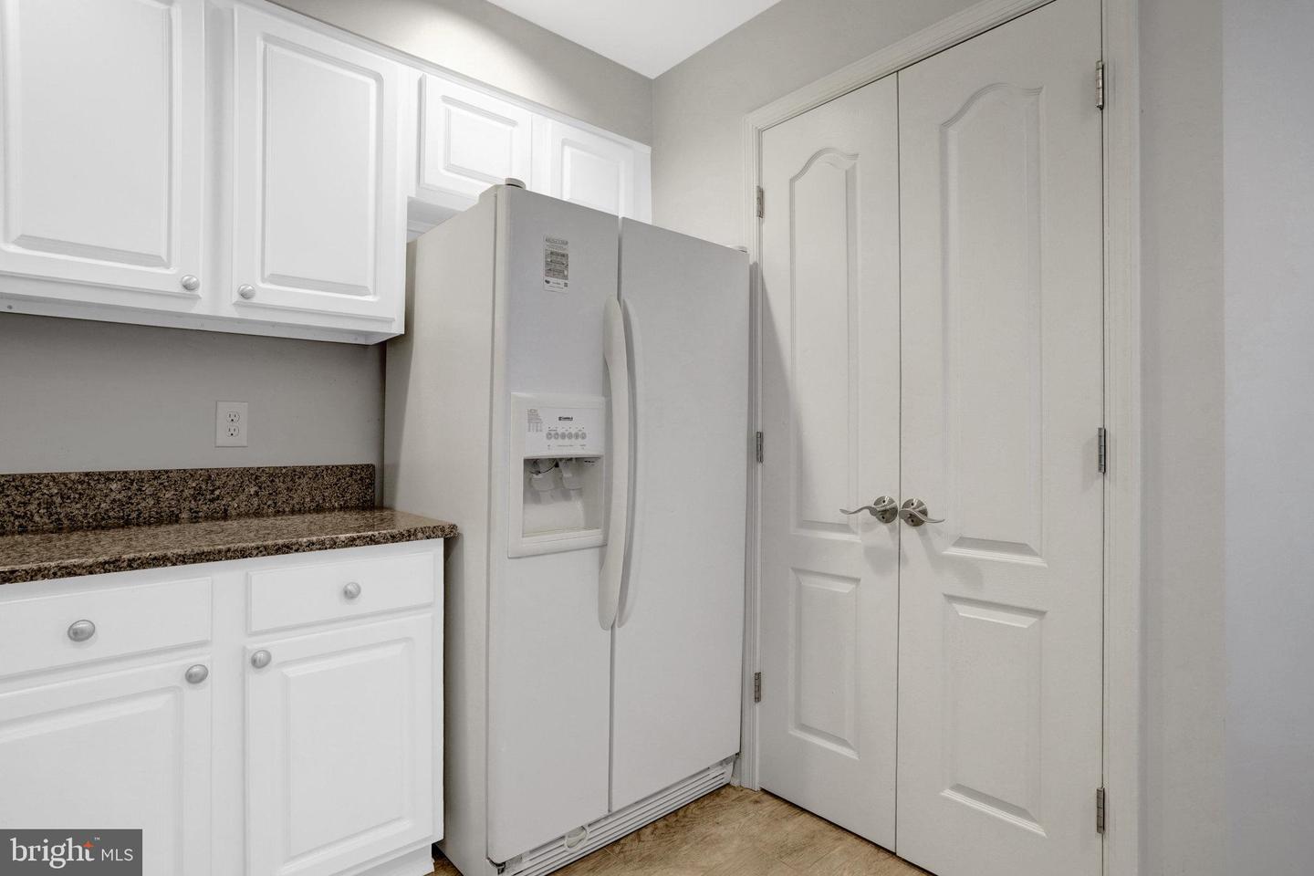6924 FAIRFAX DR #322, ARLINGTON, Virginia 22213, 2 Bedrooms Bedrooms, ,2 BathroomsBathrooms,Residential,For sale,6924 FAIRFAX DR #322,VAAR2064414 MLS # VAAR2064414