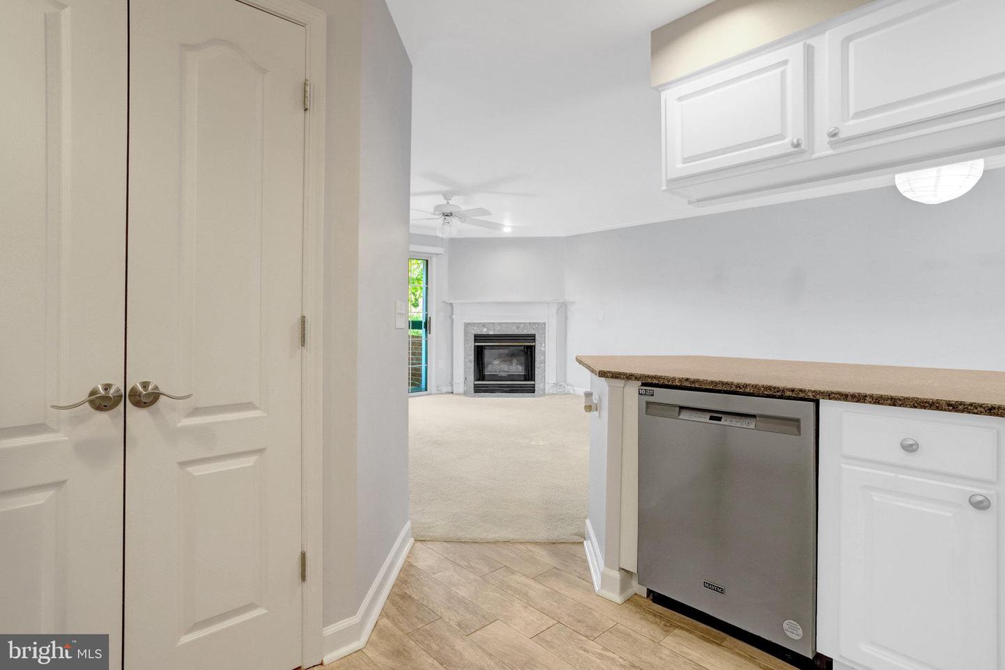 6924 FAIRFAX DR #322, ARLINGTON, Virginia 22213, 2 Bedrooms Bedrooms, ,2 BathroomsBathrooms,Residential,For sale,6924 FAIRFAX DR #322,VAAR2064414 MLS # VAAR2064414