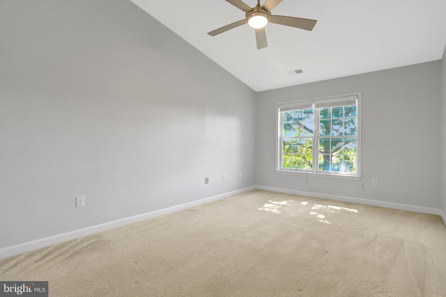 6924 FAIRFAX DR #322, ARLINGTON, Virginia 22213, 2 Bedrooms Bedrooms, ,2 BathroomsBathrooms,Residential,For sale,6924 FAIRFAX DR #322,VAAR2064414 MLS # VAAR2064414