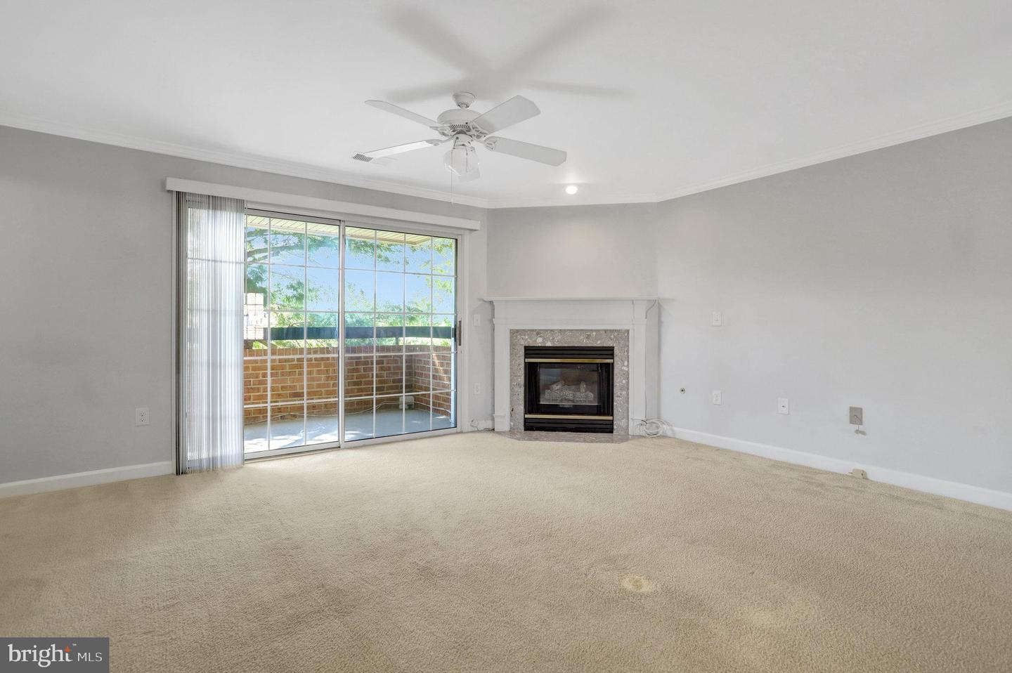 6924 FAIRFAX DR #322, ARLINGTON, Virginia 22213, 2 Bedrooms Bedrooms, ,2 BathroomsBathrooms,Residential,For sale,6924 FAIRFAX DR #322,VAAR2064414 MLS # VAAR2064414