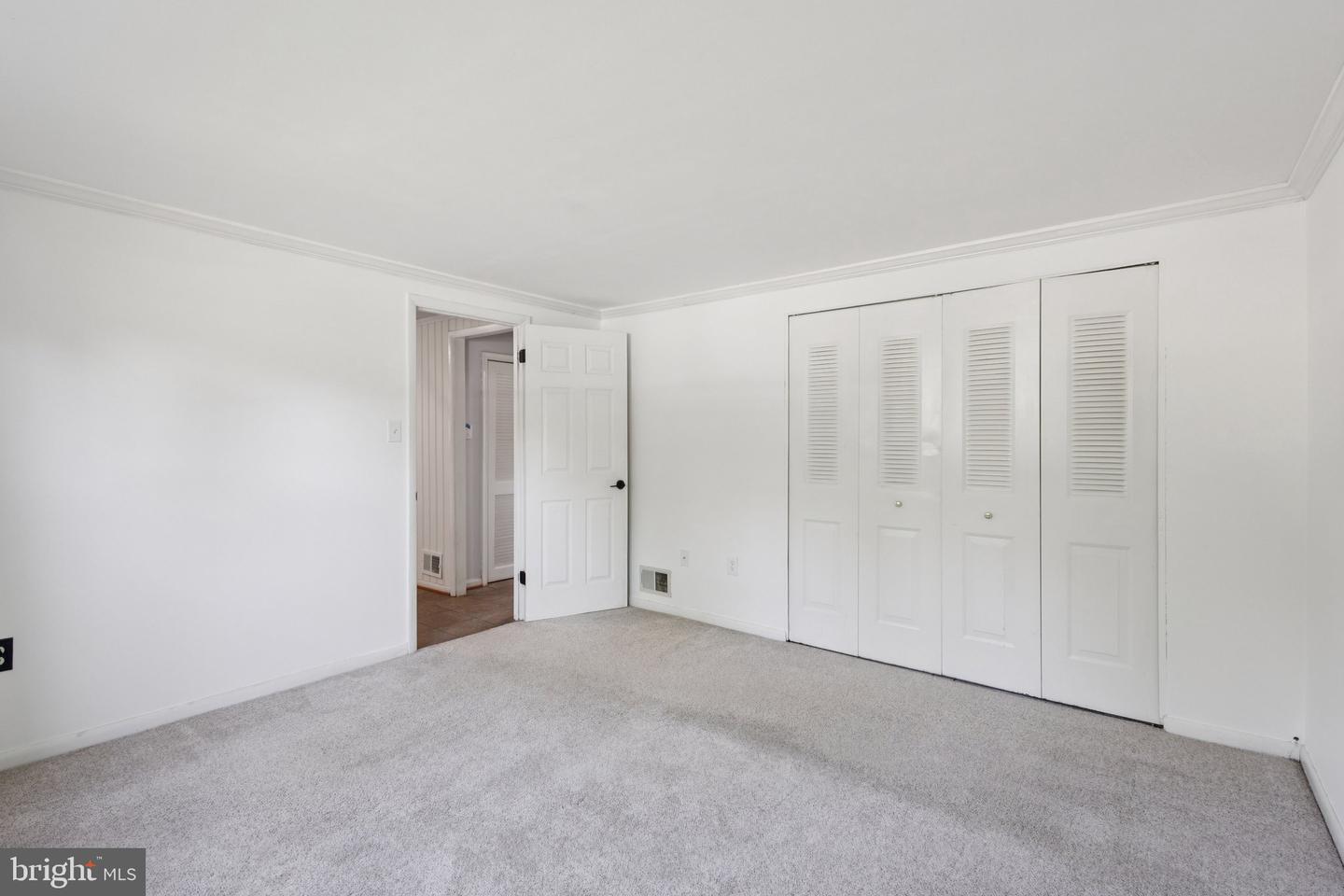 3925 FORGE DR, WOODBRIDGE, Virginia 22193, 5 Bedrooms Bedrooms, ,3 BathroomsBathrooms,Residential,For sale,3925 FORGE DR,VAPW2105234 MLS # VAPW2105234