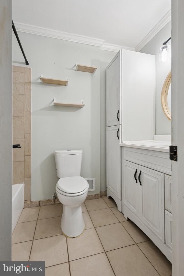 3925 FORGE DR, WOODBRIDGE, Virginia 22193, 5 Bedrooms Bedrooms, ,3 BathroomsBathrooms,Residential,For sale,3925 FORGE DR,VAPW2105234 MLS # VAPW2105234