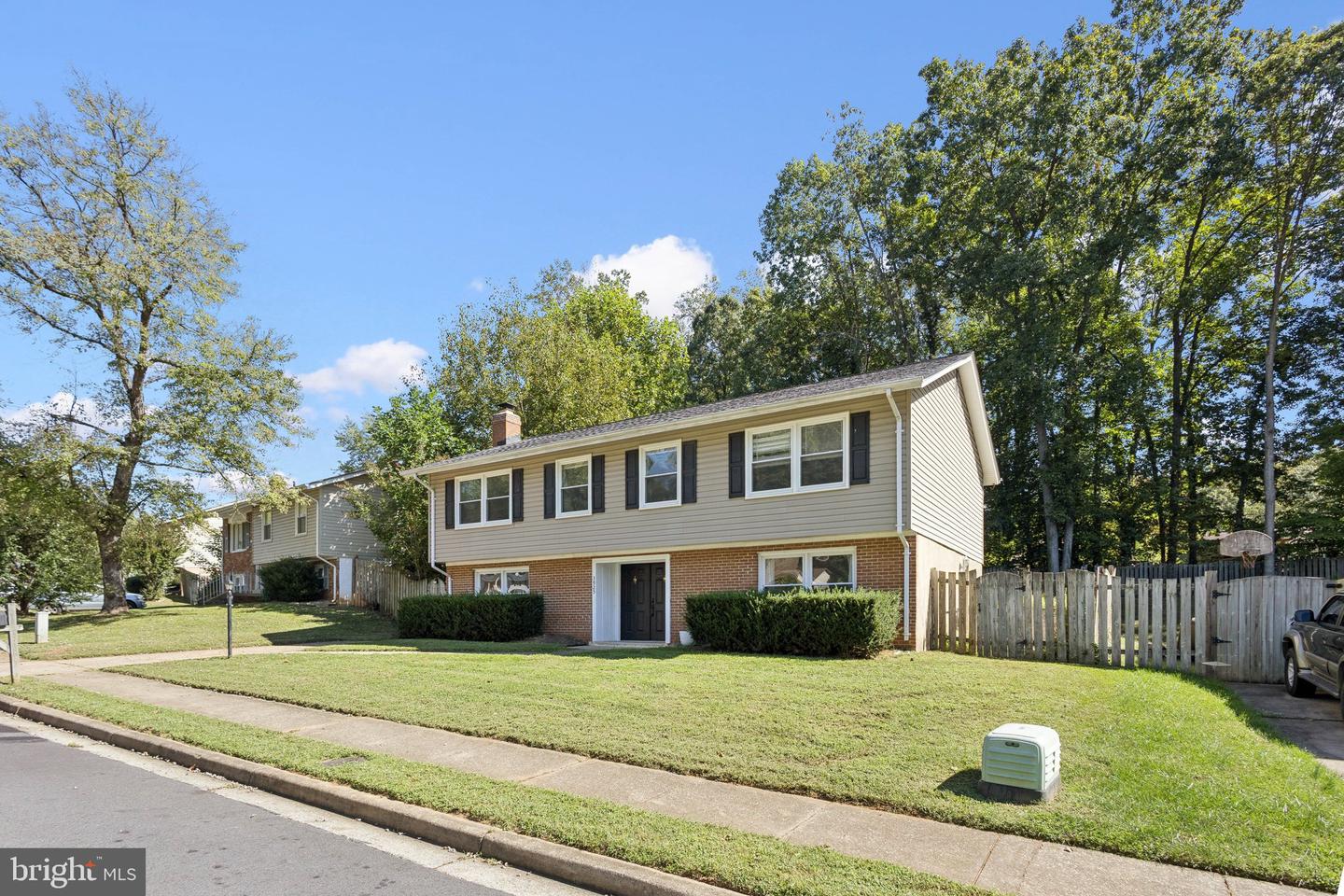 3925 FORGE DR, WOODBRIDGE, Virginia 22193, 5 Bedrooms Bedrooms, ,3 BathroomsBathrooms,Residential,For sale,3925 FORGE DR,VAPW2105234 MLS # VAPW2105234