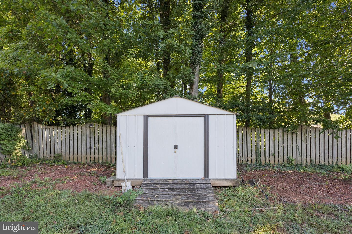 3925 FORGE DR, WOODBRIDGE, Virginia 22193, 5 Bedrooms Bedrooms, ,3 BathroomsBathrooms,Residential,For sale,3925 FORGE DR,VAPW2105234 MLS # VAPW2105234