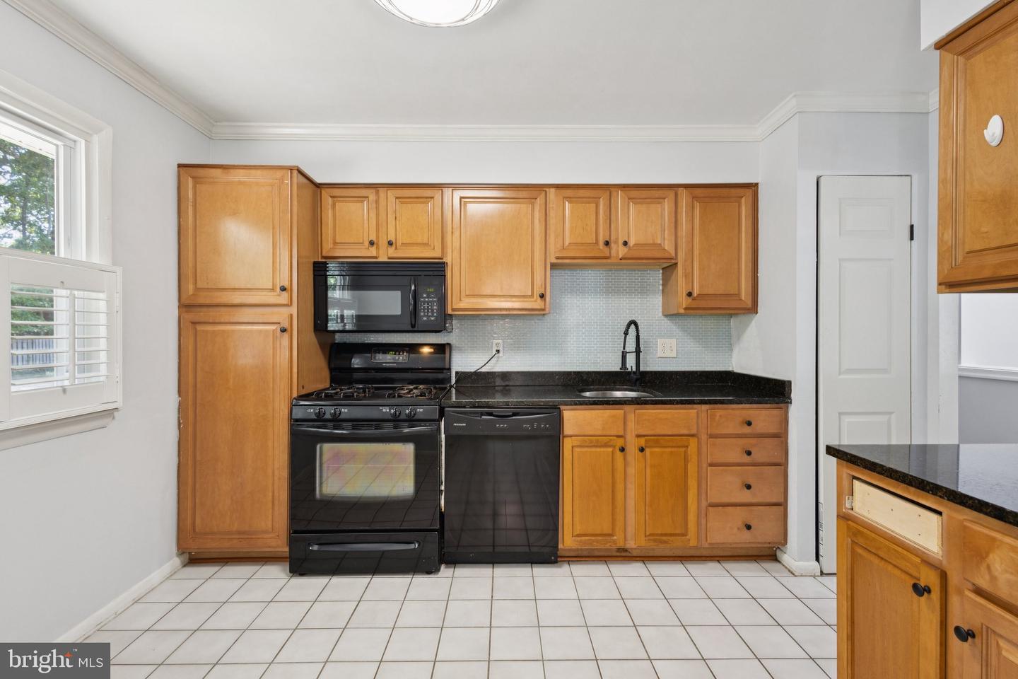 3925 FORGE DR, WOODBRIDGE, Virginia 22193, 5 Bedrooms Bedrooms, ,3 BathroomsBathrooms,Residential,For sale,3925 FORGE DR,VAPW2105234 MLS # VAPW2105234