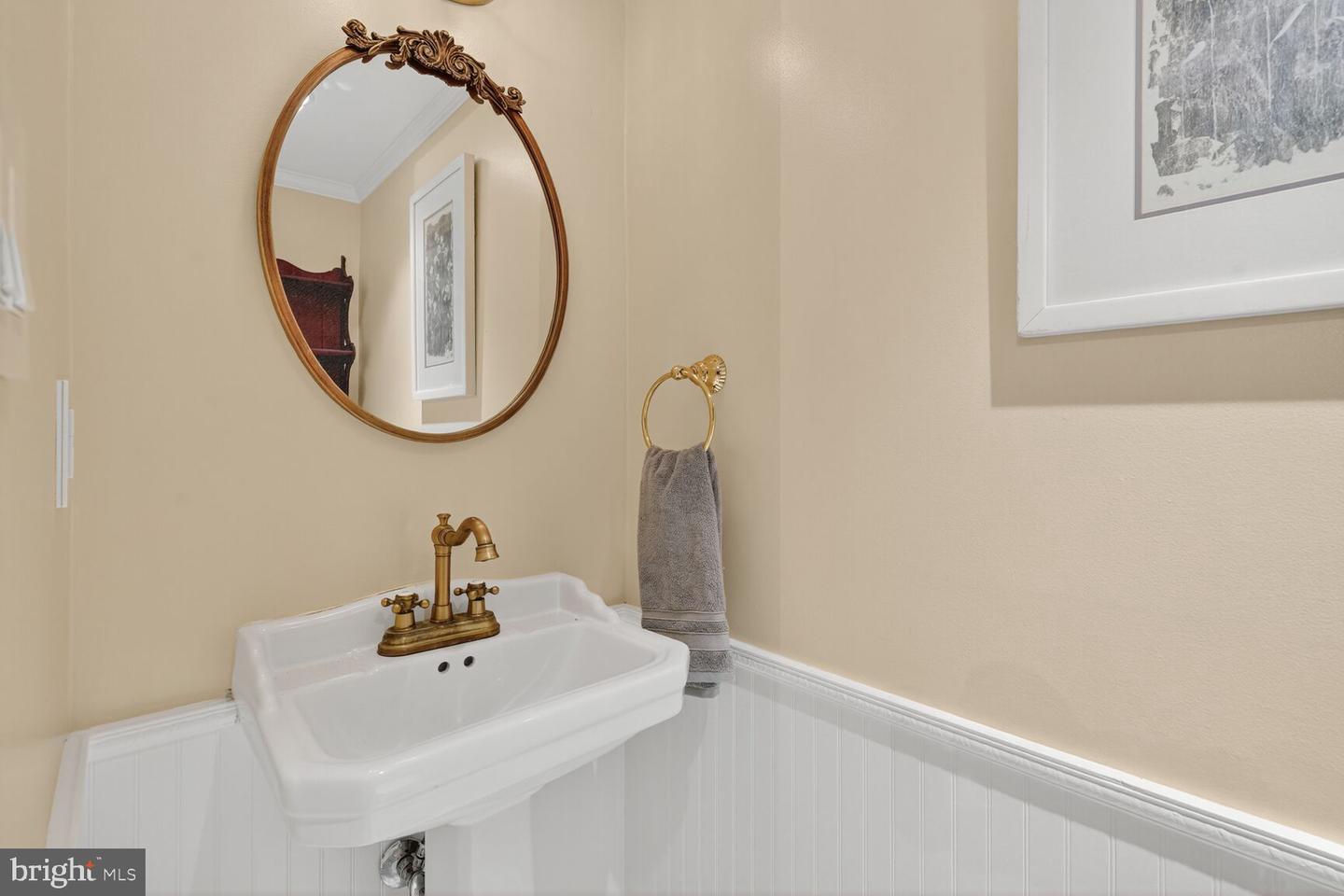 1410 C ST SE, WASHINGTON, District Of Columbia 20003, 3 Bedrooms Bedrooms, ,1 BathroomBathrooms,Residential,For sale,1410 C ST SE,DCDC2225124 MLS # DCDC2225124