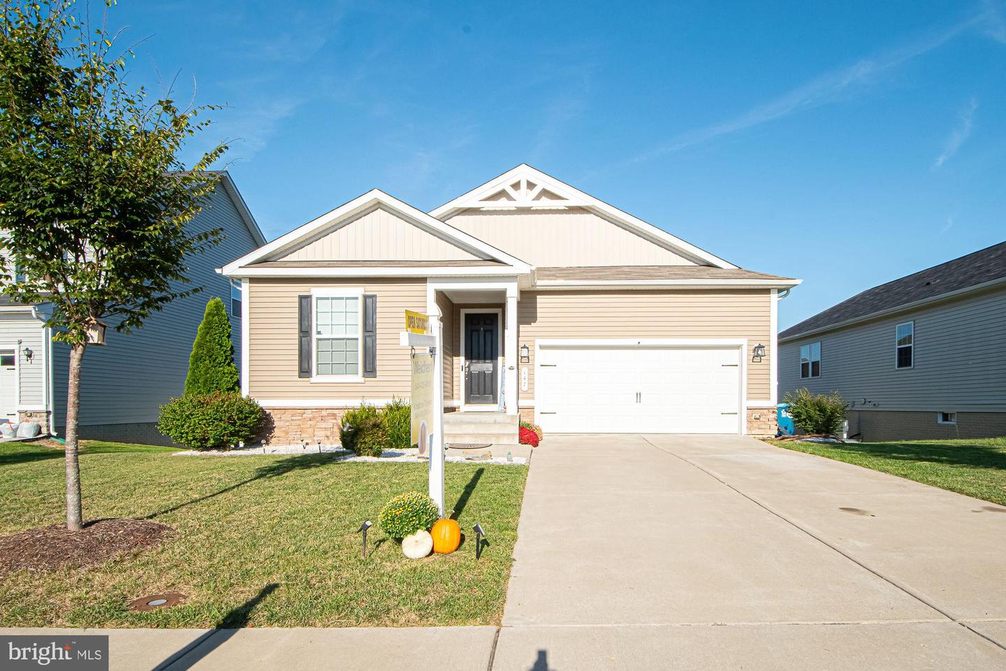 147 WESTCHESTER DR, STEPHENS CITY, Virginia 22655, 5 Bedrooms Bedrooms, ,3 BathroomsBathrooms,Residential,For sale,147 WESTCHESTER DR,VAFV2037166 MLS # VAFV2037166