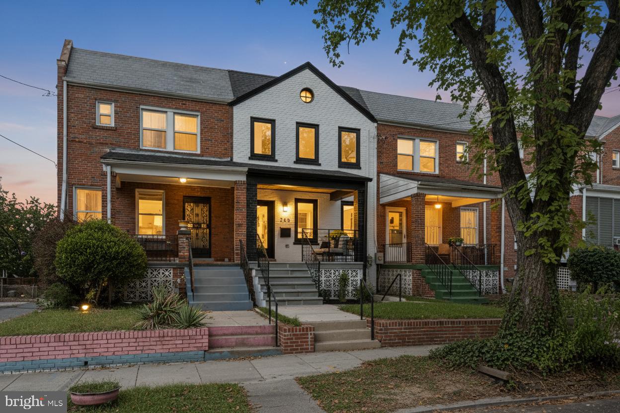 249 GALLATIN ST NW, WASHINGTON, District Of Columbia 20011, 4 Bedrooms Bedrooms, ,3 BathroomsBathrooms,Residential,For sale,249 GALLATIN ST NW,DCDC2225140 MLS # DCDC2225140