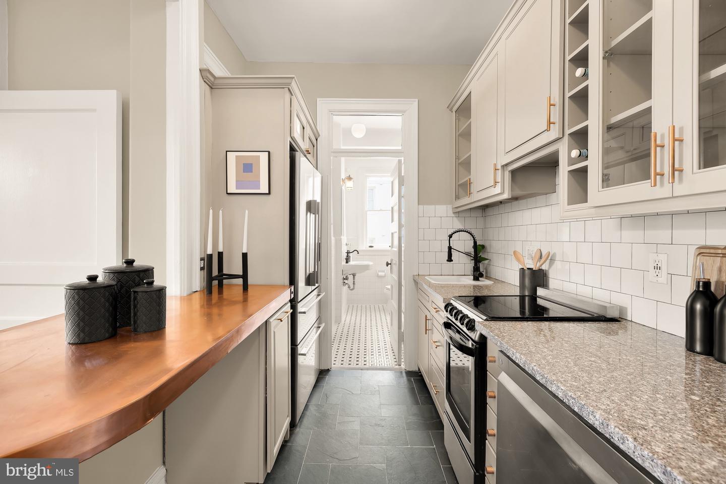 2122 CALIFORNIA ST NW #556, WASHINGTON, District Of Columbia 20008, 1 Bedroom Bedrooms, 2 Rooms Rooms,1 BathroomBathrooms,Residential,For sale,2122 CALIFORNIA ST NW #556,DCDC2225086 MLS # DCDC2225086 2122 CALIFORNIA ST NW #556, WASHINGTON, District Of Columbia 20008, 1 Bedroom Bedrooms, 2 Rooms Rooms,1 BathroomBathrooms,Residential,For sale,2122 CALIFORNIA ST NW #556,DCDC2225086 MLS # DCDC2225086