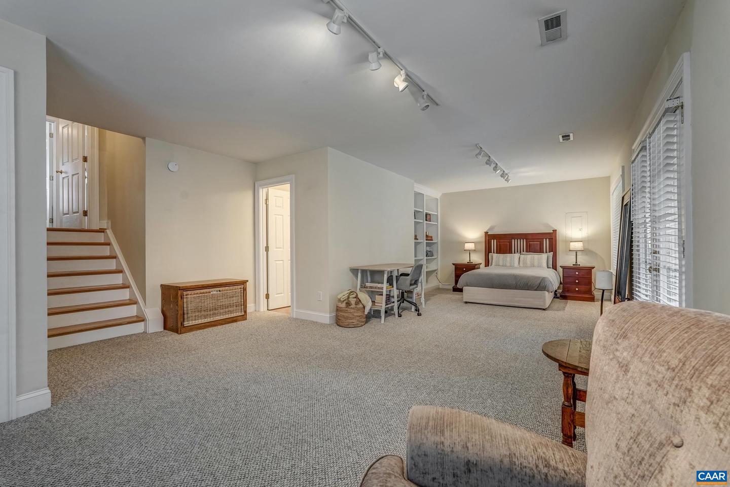997 GLENWOOD STATION LN, CHARLOTTESVILLE, Virginia 22901, 4 Bedrooms Bedrooms, ,3 BathroomsBathrooms,Residential,For sale,997 GLENWOOD STATION LN,669590 MLS # 669590