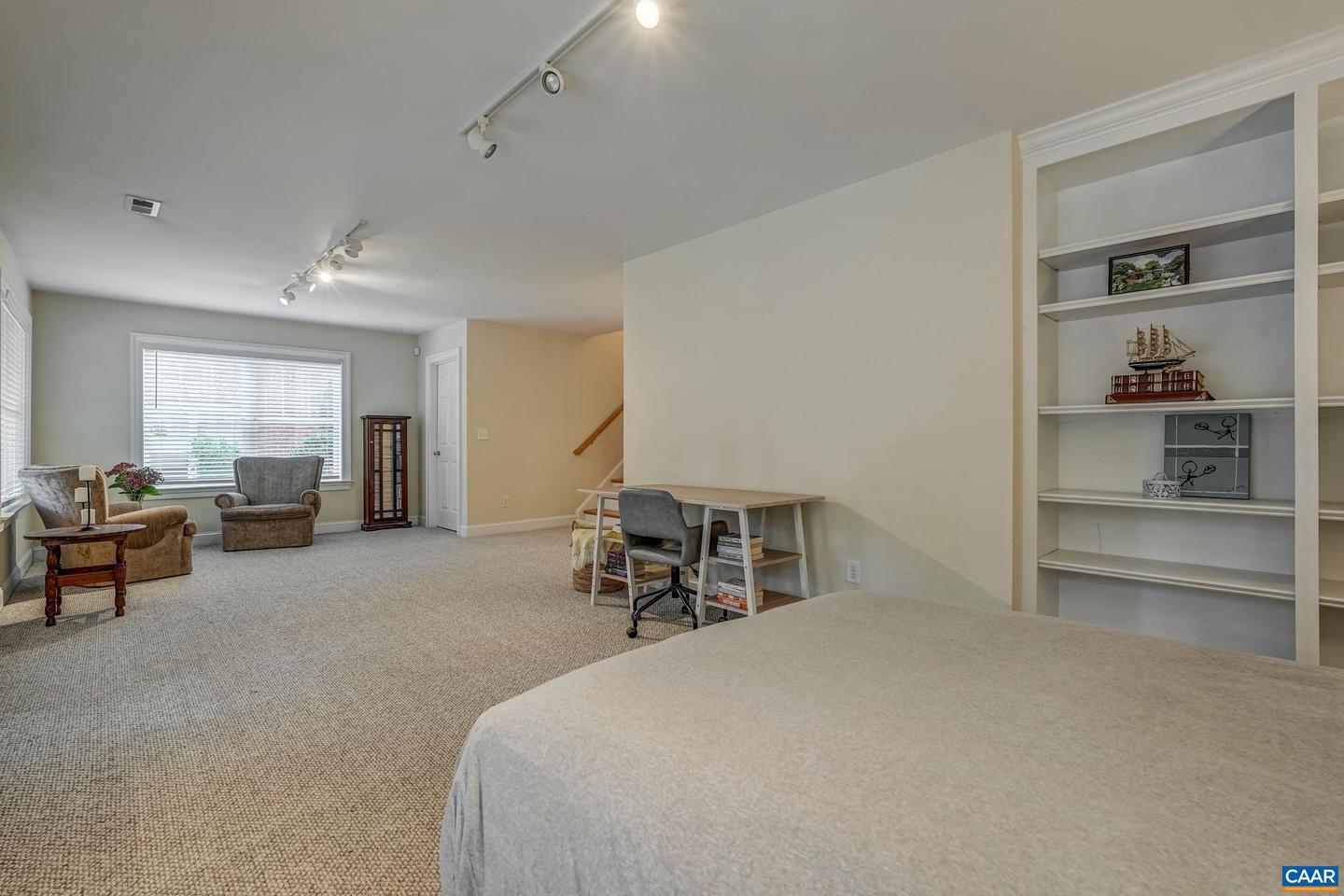 997 GLENWOOD STATION LN, CHARLOTTESVILLE, Virginia 22901, 4 Bedrooms Bedrooms, ,3 BathroomsBathrooms,Residential,For sale,997 GLENWOOD STATION LN,669590 MLS # 669590