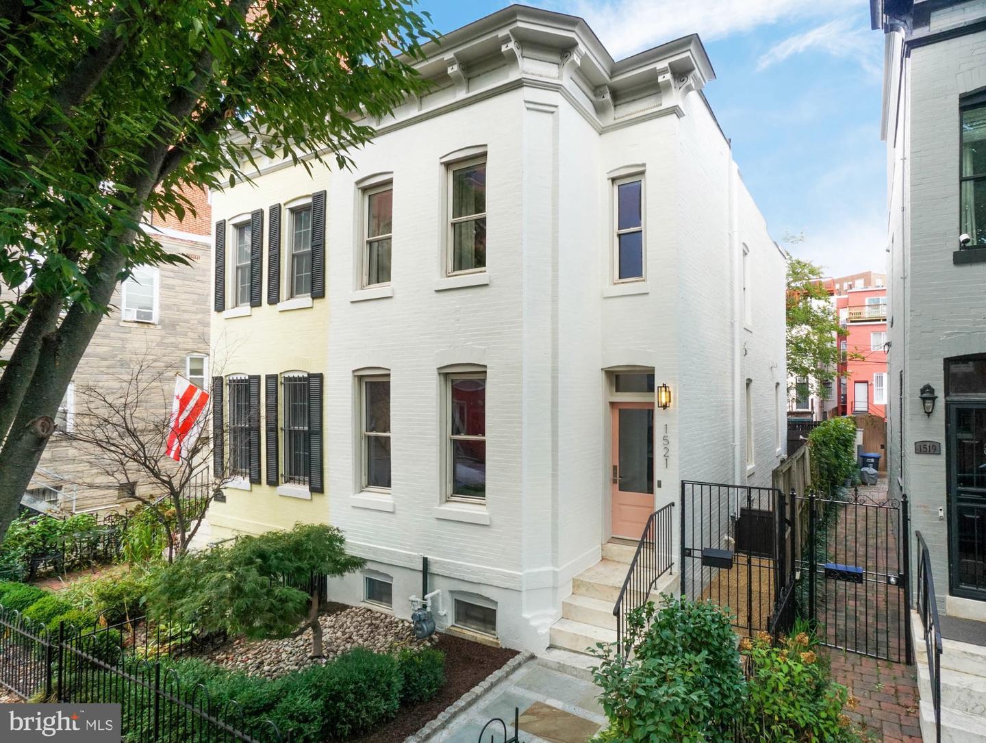 1521 CAROLINE ST NW, WASHINGTON, District Of Columbia 20009, 3 Bedrooms Bedrooms, ,2 BathroomsBathrooms,Residential,For sale,1521 CAROLINE ST NW,DCDC2225184 MLS # DCDC2225184