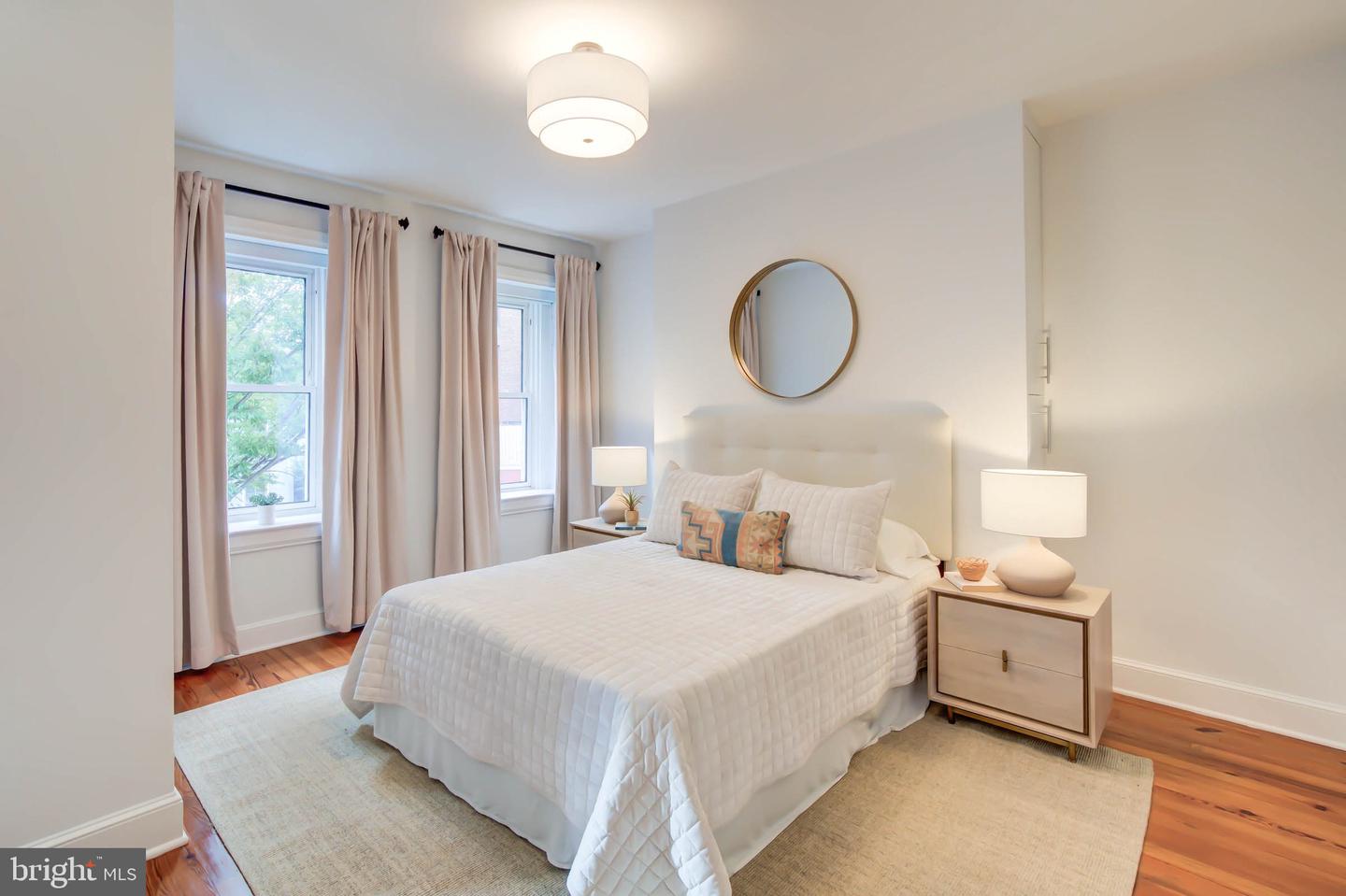 1521 CAROLINE ST NW, WASHINGTON, District Of Columbia 20009, 3 Bedrooms Bedrooms, ,2 BathroomsBathrooms,Residential,For sale,1521 CAROLINE ST NW,DCDC2225184 MLS # DCDC2225184