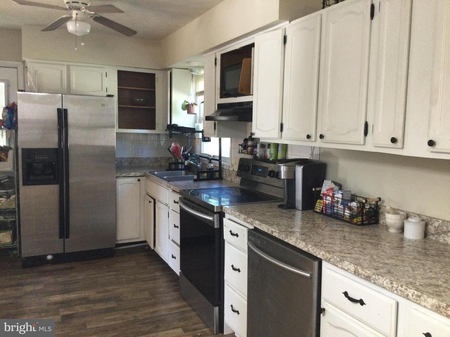 608 GREEN ST, WINCHESTER, Virginia 22601, 3 Bedrooms Bedrooms, ,1 BathroomBathrooms,Residential,For sale,608 GREEN ST,VAWI2009172 MLS # VAWI2009172