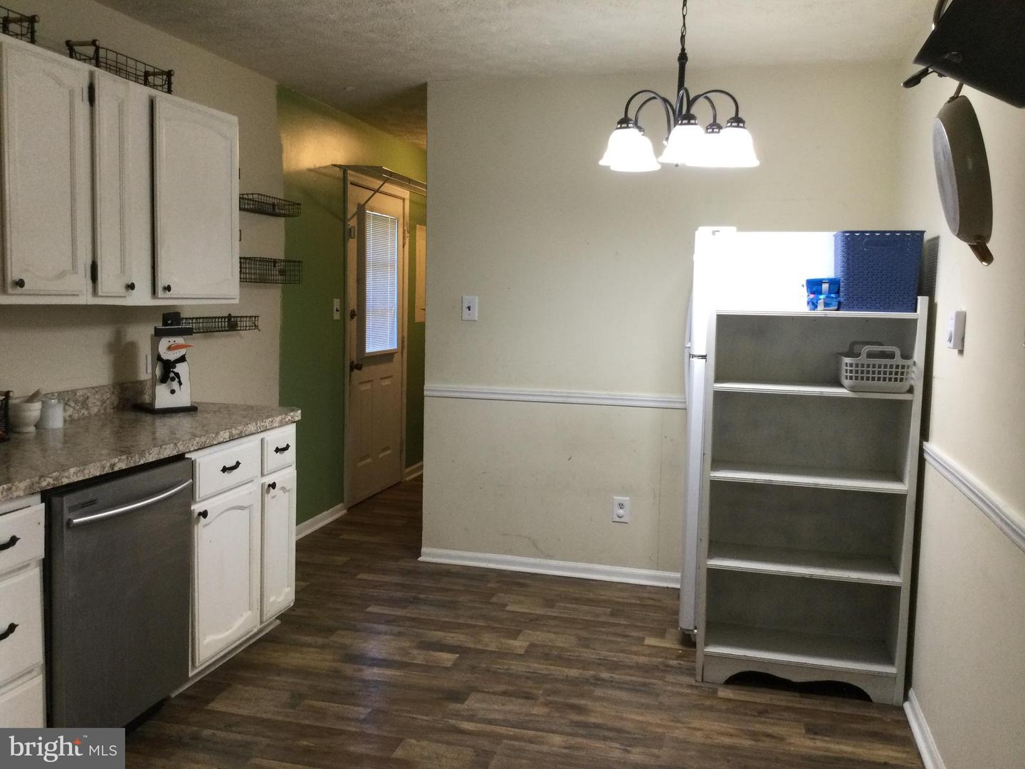 608 GREEN ST, WINCHESTER, Virginia 22601, 3 Bedrooms Bedrooms, ,1 BathroomBathrooms,Residential,For sale,608 GREEN ST,VAWI2009172 MLS # VAWI2009172