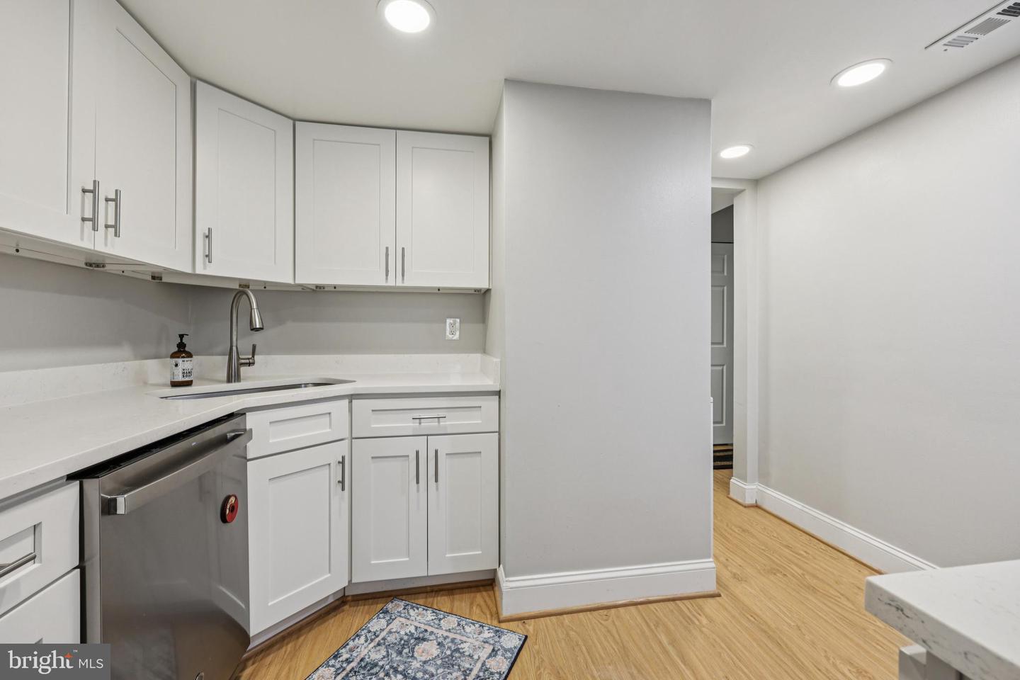 1410 NORTHGATE SQ #10/1A, RESTON, Virginia 20190, 1 Bedroom Bedrooms, ,1 BathroomBathrooms,Residential,For sale,1410 NORTHGATE SQ #10/1A,VAFX2270302 MLS # VAFX2270302
