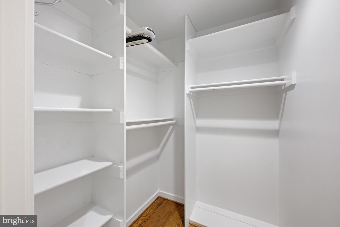 4667 KENMORE DR NW, WASHINGTON, District Of Columbia 20007, 4 Bedrooms Bedrooms, ,3 BathroomsBathrooms,Residential,For sale,4667 KENMORE DR NW,DCDC2225092 MLS # DCDC2225092