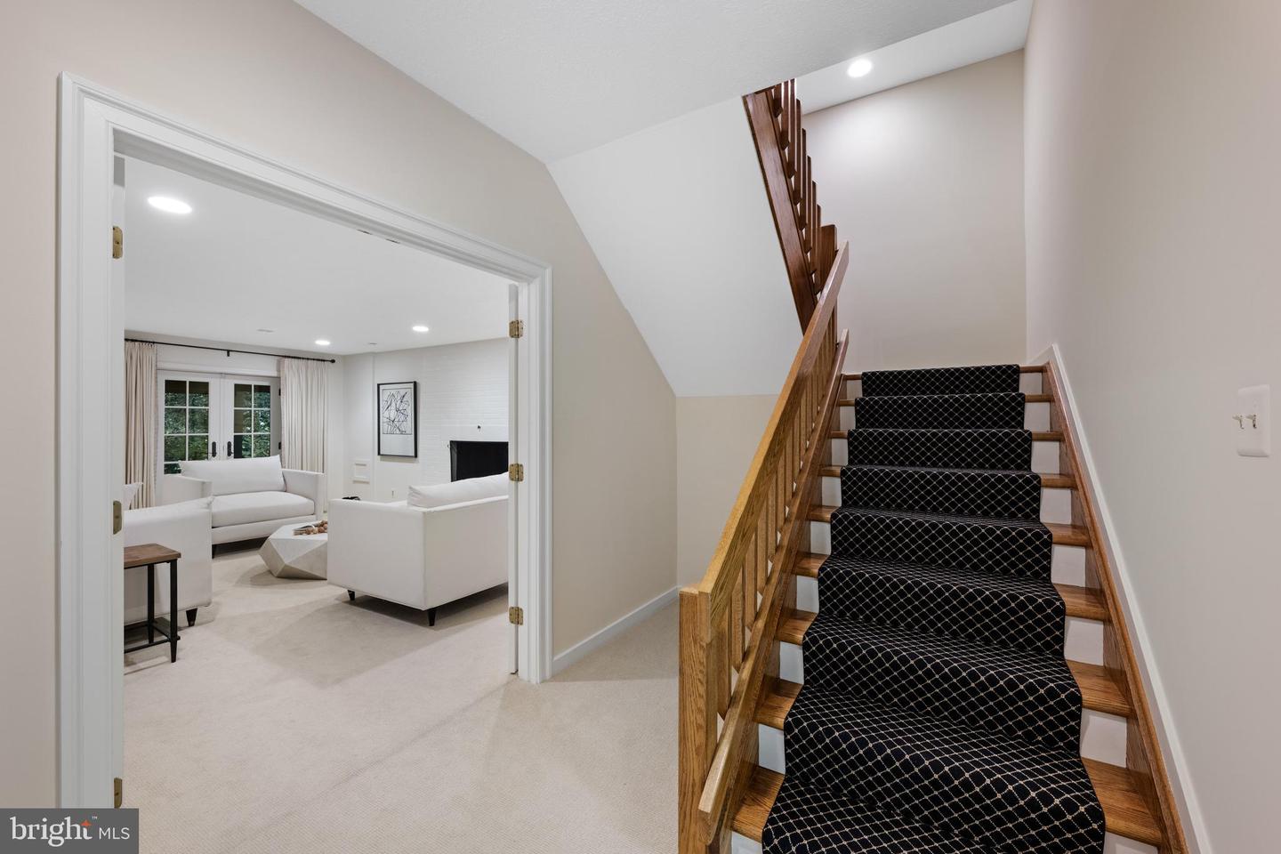 4667 KENMORE DR NW, WASHINGTON, District Of Columbia 20007, 4 Bedrooms Bedrooms, ,3 BathroomsBathrooms,Residential,For sale,4667 KENMORE DR NW,DCDC2225092 MLS # DCDC2225092