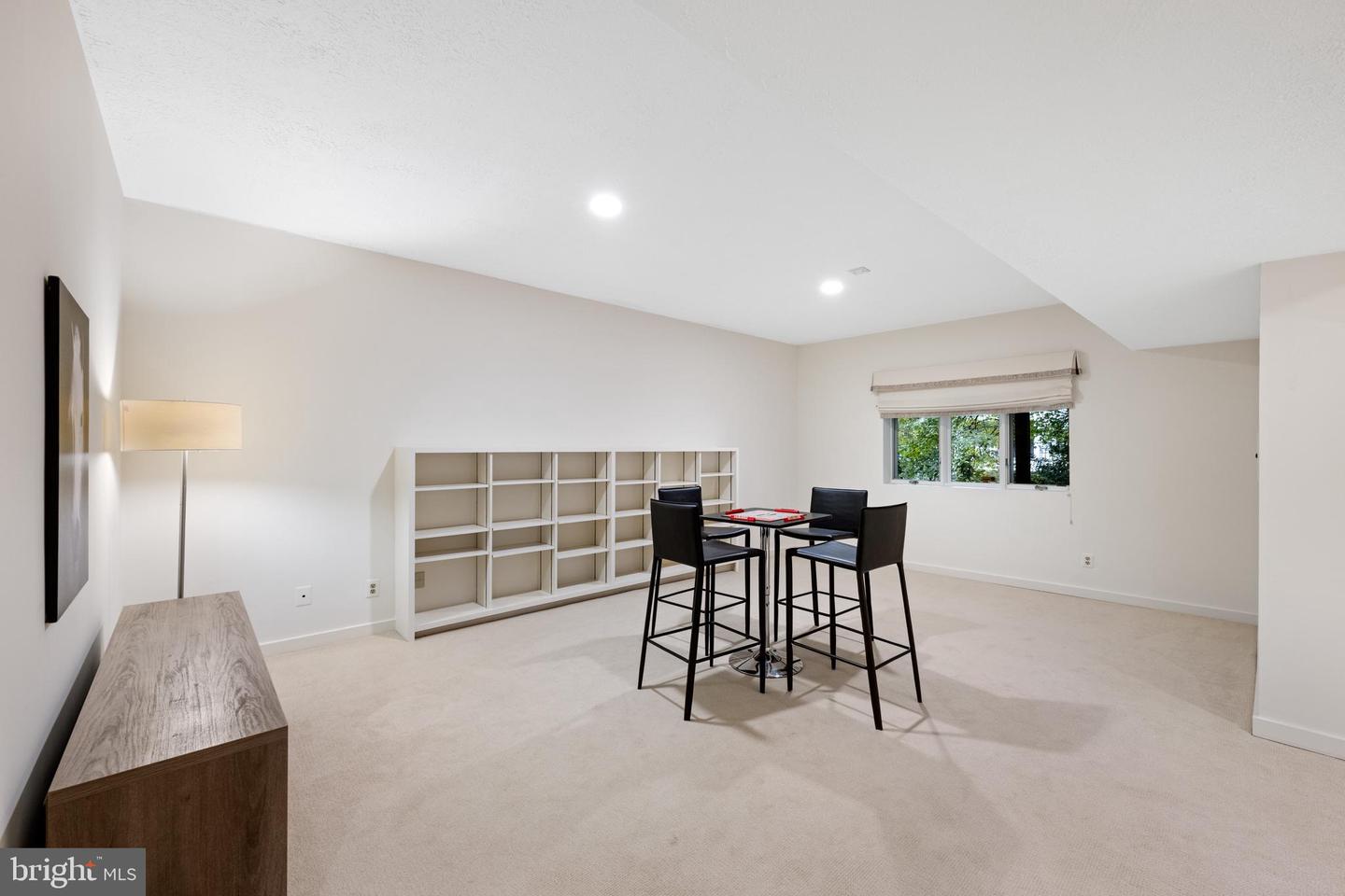 4667 KENMORE DR NW, WASHINGTON, District Of Columbia 20007, 4 Bedrooms Bedrooms, ,3 BathroomsBathrooms,Residential,For sale,4667 KENMORE DR NW,DCDC2225092 MLS # DCDC2225092