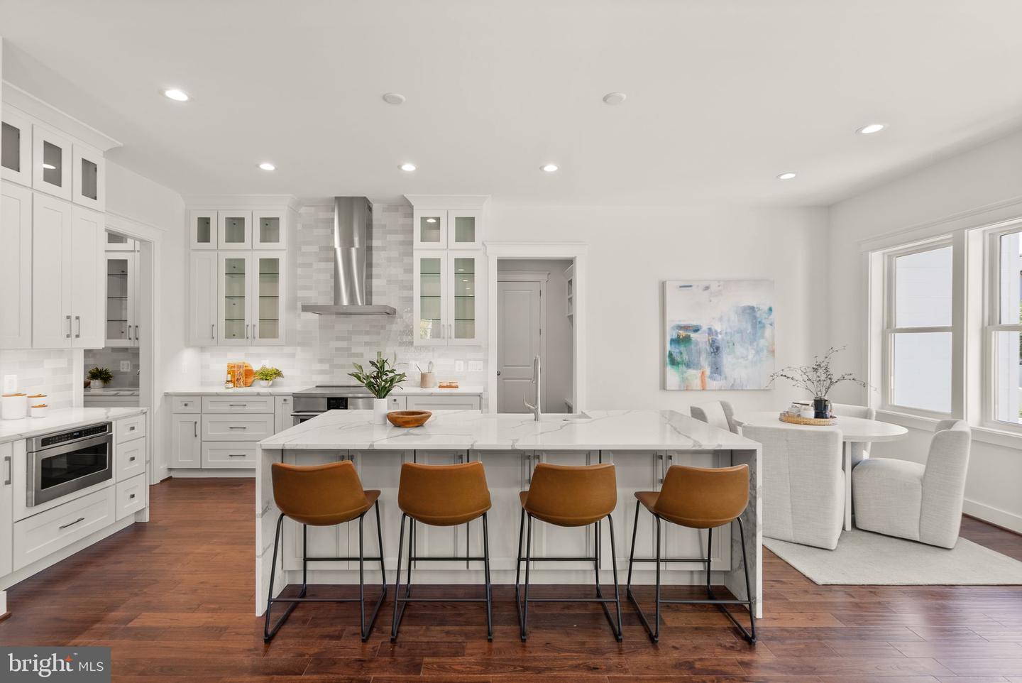 1830 CHERRI DR, FALLS CHURCH, Virginia 22043, 6 Bedrooms Bedrooms, ,6 BathroomsBathrooms,Residential,For sale,1830 CHERRI DR,VAFX2270316 MLS # VAFX2270316