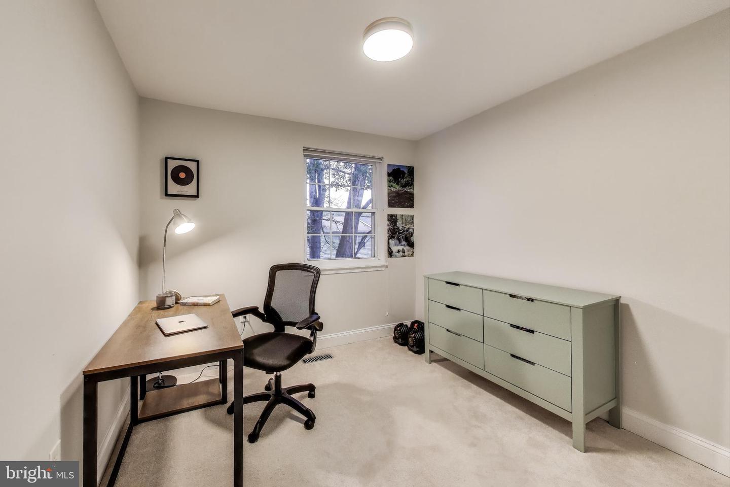 7836 SNEAD LN, FALLS CHURCH, Virginia 22043, 4 Bedrooms Bedrooms, ,3 BathroomsBathrooms,Residential,For sale,7836 SNEAD LN,VAFX2271234 MLS # VAFX2271234