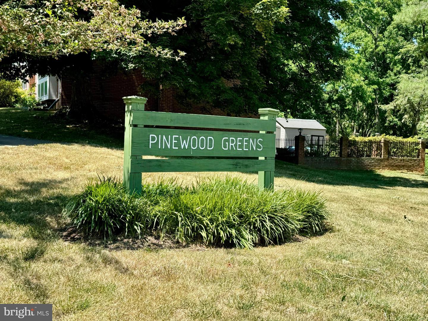 7836 SNEAD LN, FALLS CHURCH, Virginia 22043, 4 Bedrooms Bedrooms, ,3 BathroomsBathrooms,Residential,For sale,7836 SNEAD LN,VAFX2271234 MLS # VAFX2271234