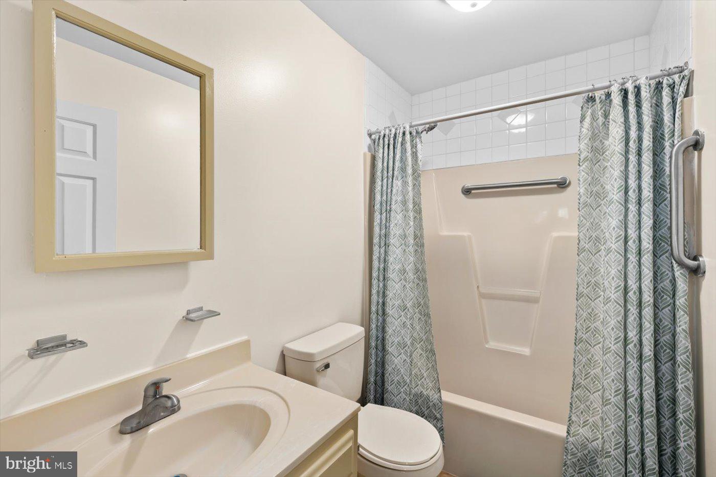 160 FARRELL LN, FREDERICKSBURG, Virginia 22401, 2 Bedrooms Bedrooms, ,2 BathroomsBathrooms,Residential,For sale,160 FARRELL LN,VAFB2009066 MLS # VAFB2009066 160 FARRELL LN, FREDERICKSBURG, Virginia 22401, 2 Bedrooms Bedrooms, ,2 BathroomsBathrooms,Residential,For sale,160 FARRELL LN,VAFB2009066 MLS # VAFB2009066