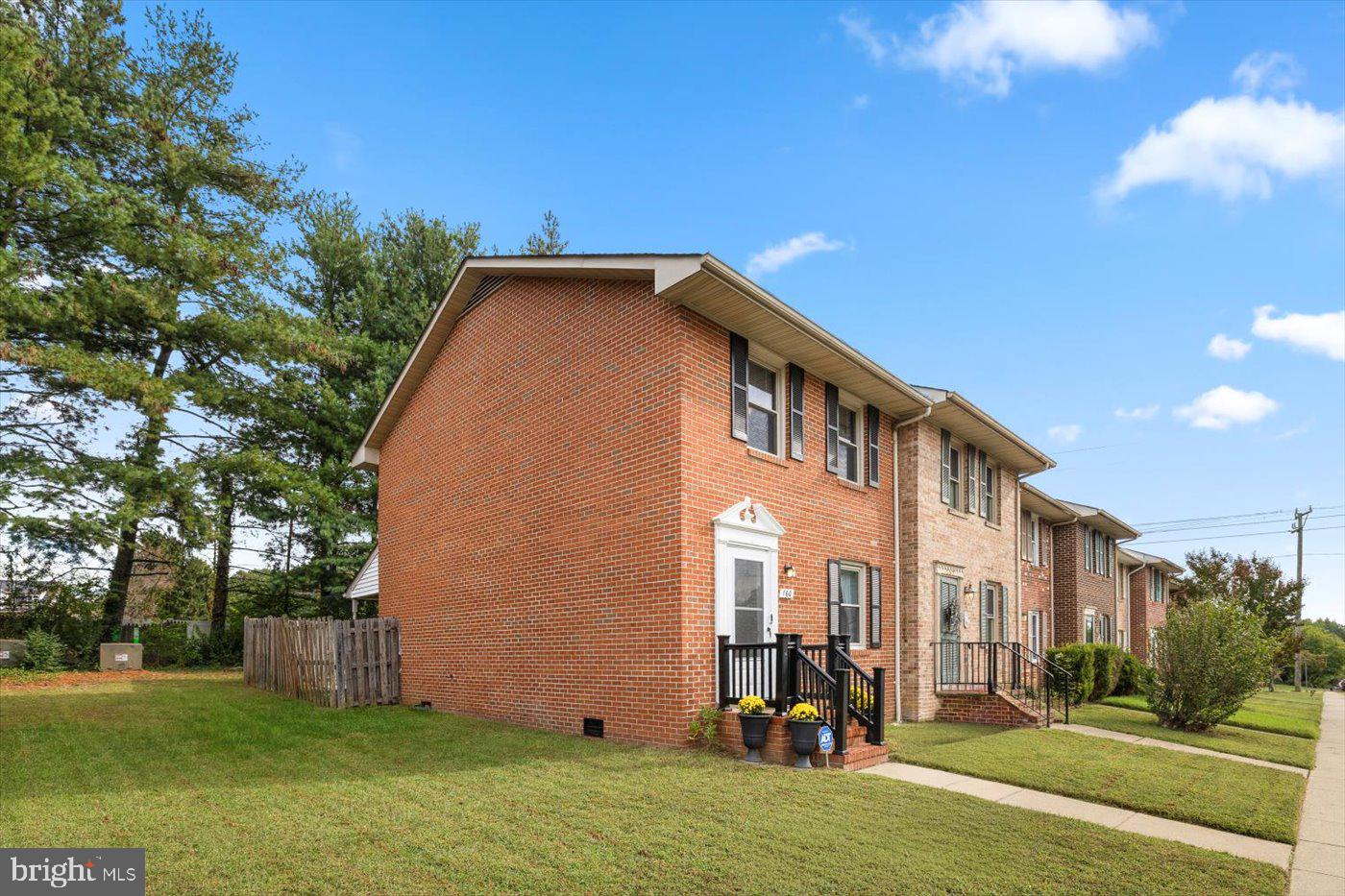 160 FARRELL LN, FREDERICKSBURG, Virginia 22401, 2 Bedrooms Bedrooms, ,2 BathroomsBathrooms,Residential,For sale,160 FARRELL LN,VAFB2009066 MLS # VAFB2009066 160 FARRELL LN, FREDERICKSBURG, Virginia 22401, 2 Bedrooms Bedrooms, ,2 BathroomsBathrooms,Residential,For sale,160 FARRELL LN,VAFB2009066 MLS # VAFB2009066