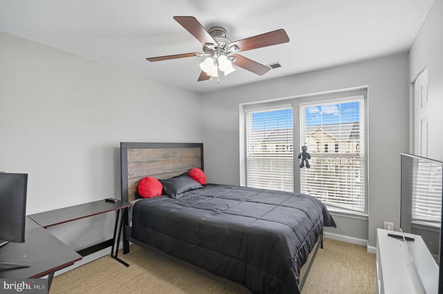 14410 HULFISH WAY, GAINESVILLE, Virginia 20155, 3 Bedrooms Bedrooms, 11 Rooms Rooms,2 BathroomsBathrooms,Residential,For sale,14410 HULFISH WAY,VAPW2105298 MLS # VAPW2105298