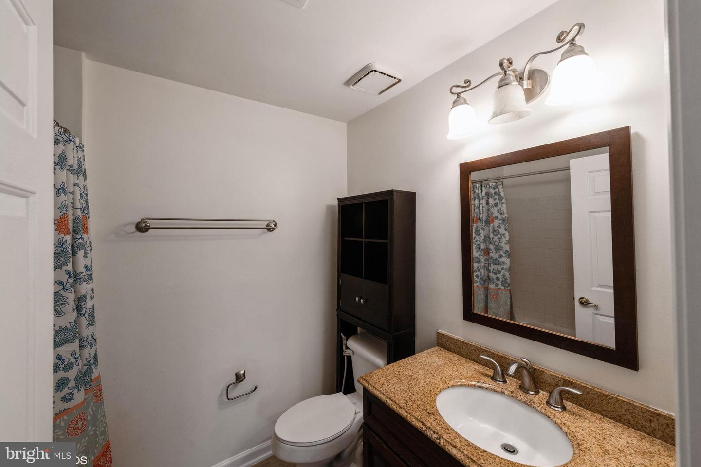11006 KOMAN CIR #202, MANASSAS, Virginia 20109, 2 Bedrooms Bedrooms, ,2 BathroomsBathrooms,Residential,For sale,11006 KOMAN CIR #202,VAPW2105304 MLS # VAPW2105304