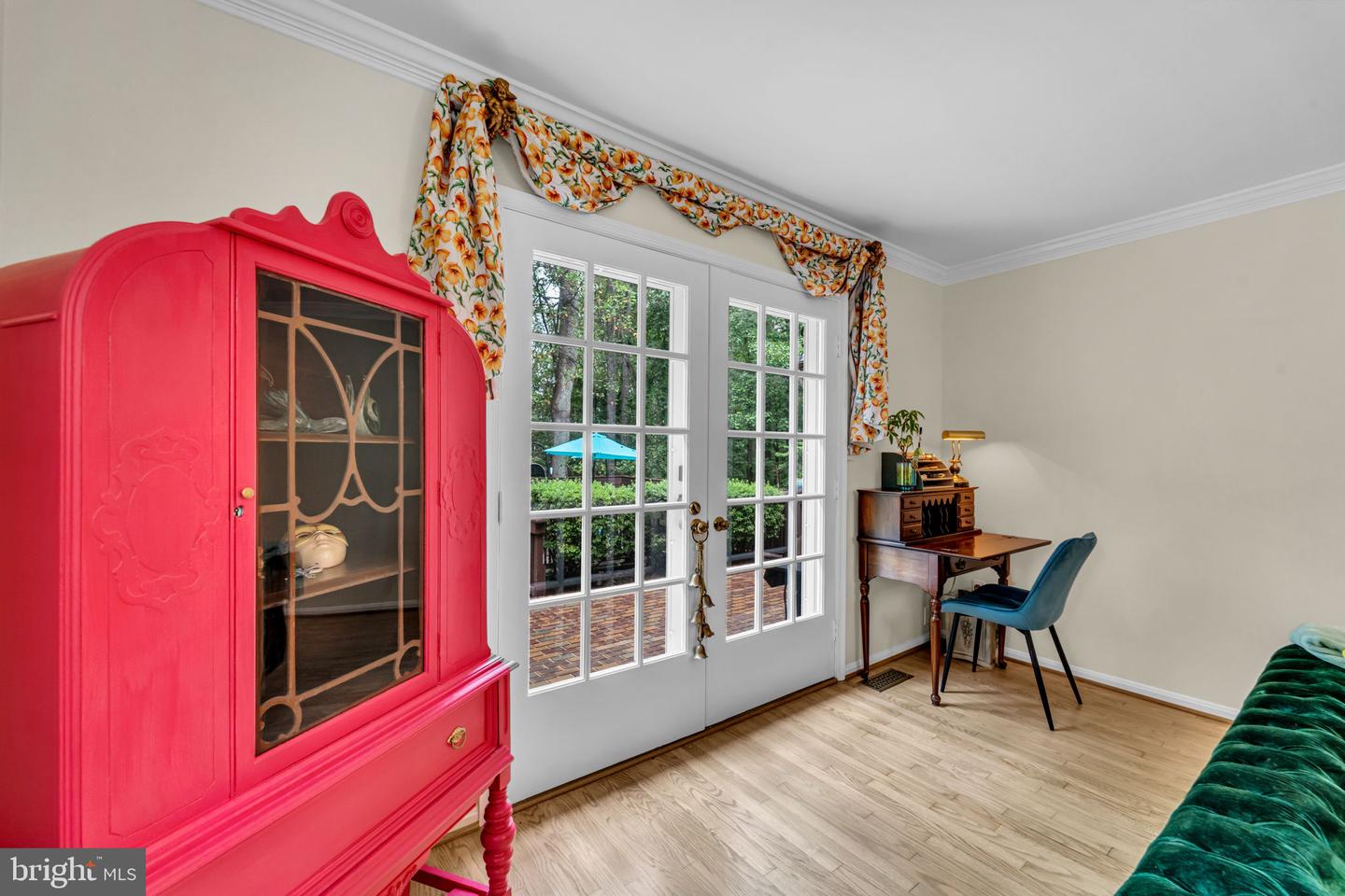 12215 HENDERSON RD, CLIFTON, Virginia 20124, 3 Bedrooms Bedrooms, ,3 BathroomsBathrooms,Residential,For sale,12215 HENDERSON RD,VAFX2272180 MLS # VAFX2272180