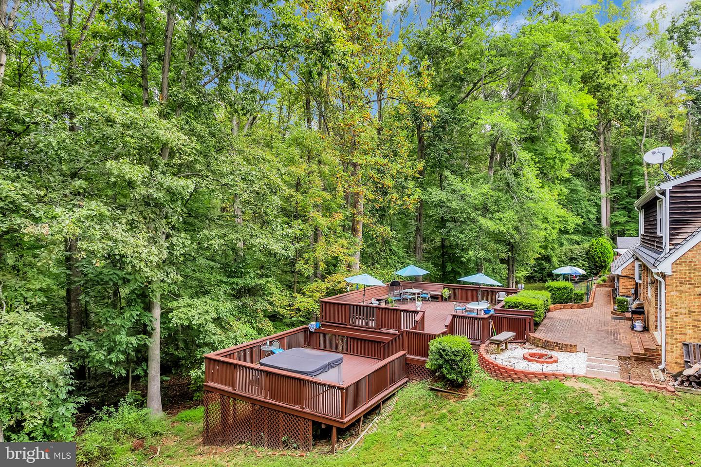 12215 HENDERSON RD, CLIFTON, Virginia 20124, 3 Bedrooms Bedrooms, ,3 BathroomsBathrooms,Residential,For sale,12215 HENDERSON RD,VAFX2272180 MLS # VAFX2272180