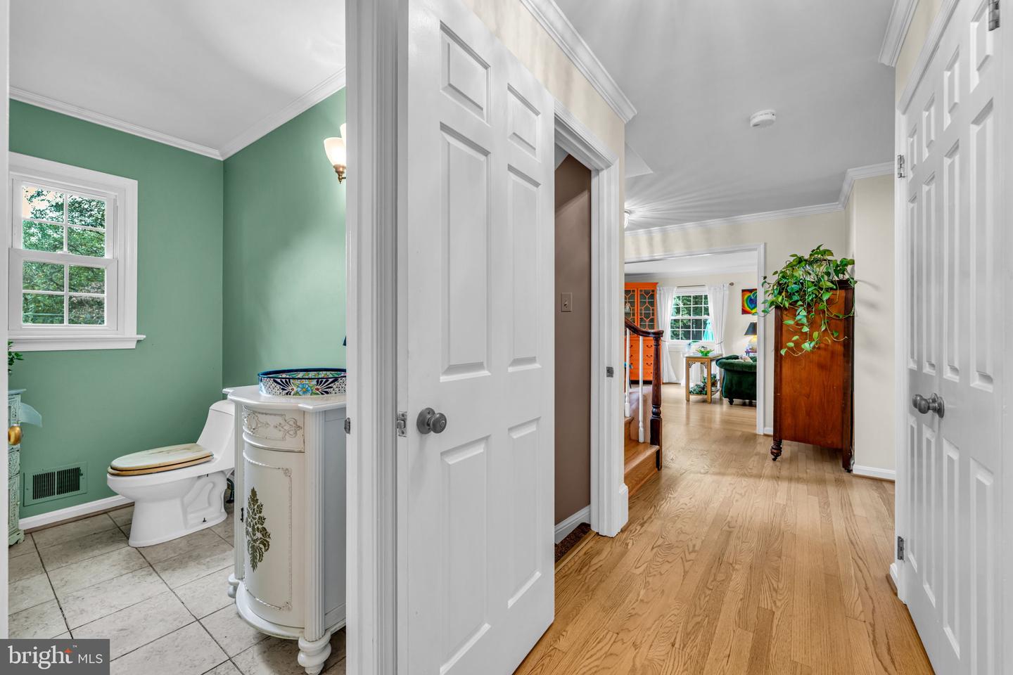 12215 HENDERSON RD, CLIFTON, Virginia 20124, 3 Bedrooms Bedrooms, ,3 BathroomsBathrooms,Residential,For sale,12215 HENDERSON RD,VAFX2272180 MLS # VAFX2272180