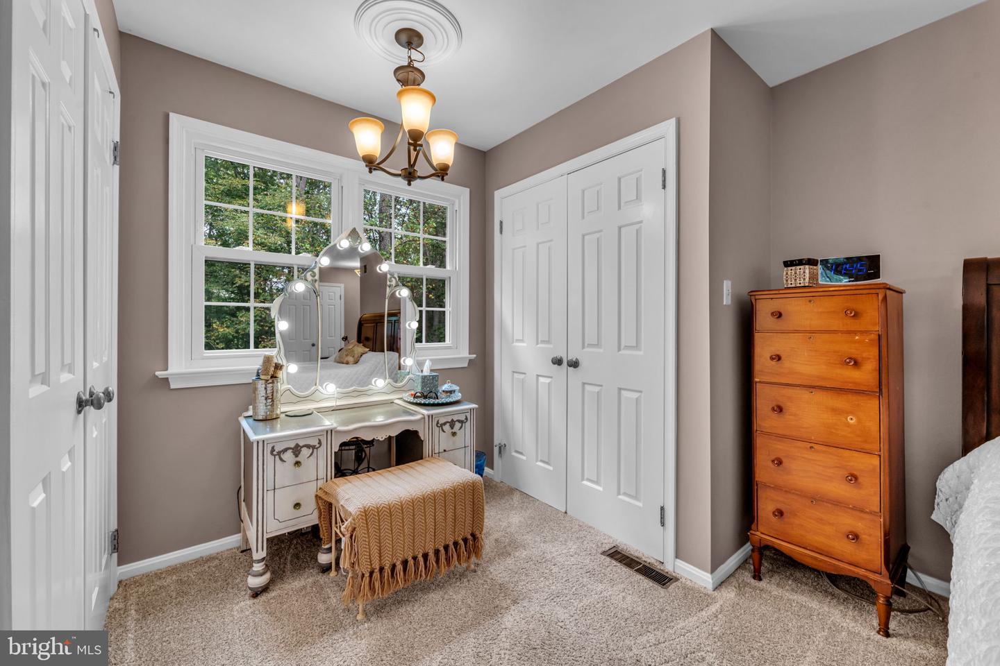 12215 HENDERSON RD, CLIFTON, Virginia 20124, 3 Bedrooms Bedrooms, ,3 BathroomsBathrooms,Residential,For sale,12215 HENDERSON RD,VAFX2272180 MLS # VAFX2272180