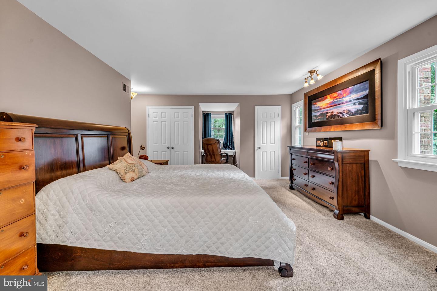 12215 HENDERSON RD, CLIFTON, Virginia 20124, 3 Bedrooms Bedrooms, ,3 BathroomsBathrooms,Residential,For sale,12215 HENDERSON RD,VAFX2272180 MLS # VAFX2272180