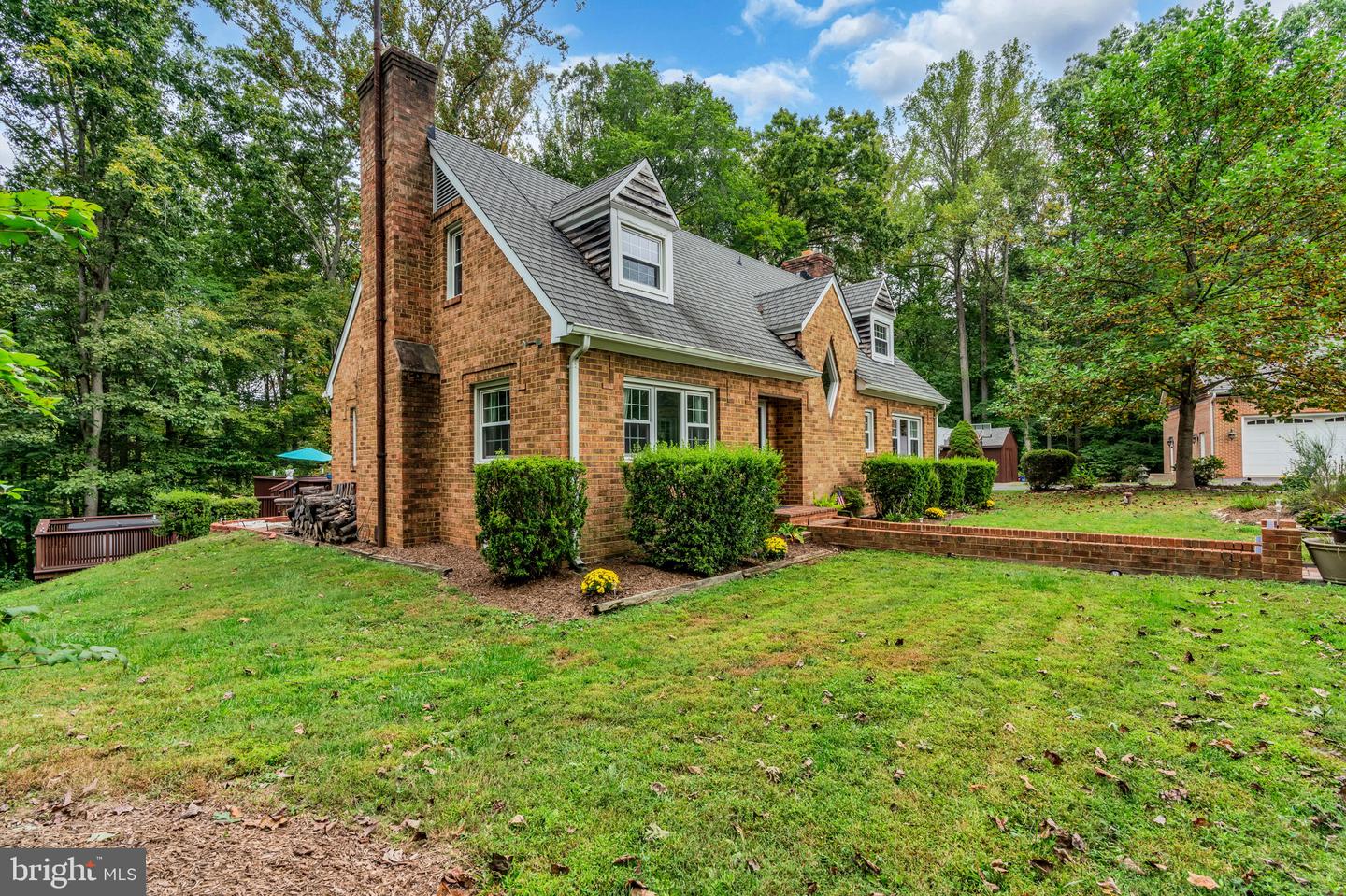 12215 HENDERSON RD, CLIFTON, Virginia 20124, 3 Bedrooms Bedrooms, ,3 BathroomsBathrooms,Residential,For sale,12215 HENDERSON RD,VAFX2272180 MLS # VAFX2272180