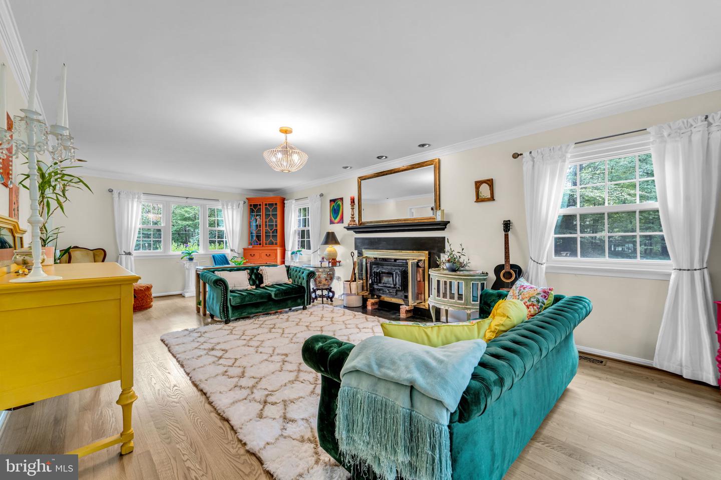 12215 HENDERSON RD, CLIFTON, Virginia 20124, 3 Bedrooms Bedrooms, ,3 BathroomsBathrooms,Residential,For sale,12215 HENDERSON RD,VAFX2272180 MLS # VAFX2272180