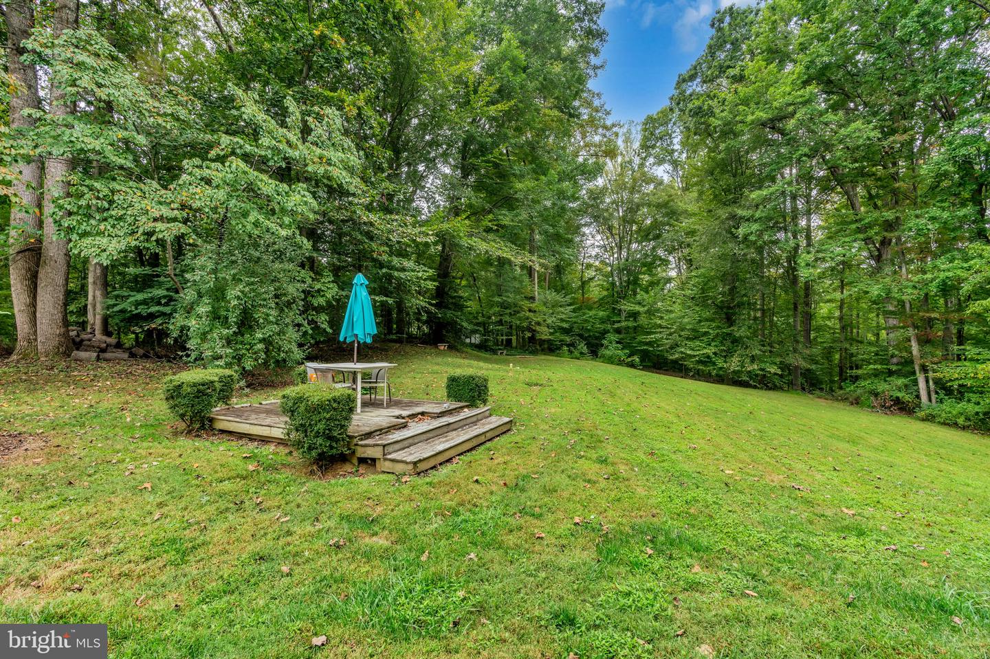 12215 HENDERSON RD, CLIFTON, Virginia 20124, 3 Bedrooms Bedrooms, ,3 BathroomsBathrooms,Residential,For sale,12215 HENDERSON RD,VAFX2272180 MLS # VAFX2272180