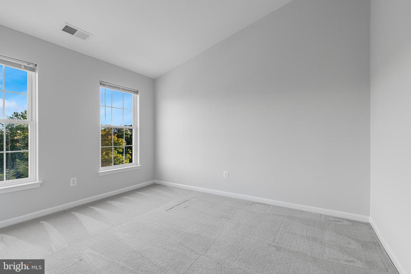 43700 HAMILTON CHAPEL TER, ASHBURN, Virginia 20148, 3 Bedrooms Bedrooms, ,2 BathroomsBathrooms,Residential,For sale,43700 HAMILTON CHAPEL TER,VALO2108140 MLS # VALO2108140