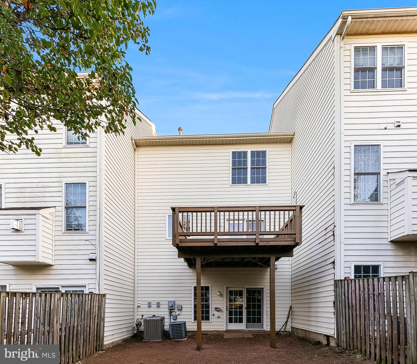 43700 HAMILTON CHAPEL TER, ASHBURN, Virginia 20148, 3 Bedrooms Bedrooms, ,2 BathroomsBathrooms,Residential,For sale,43700 HAMILTON CHAPEL TER,VALO2108140 MLS # VALO2108140
